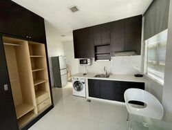 East Coast Road (D15), Apartment #524219041